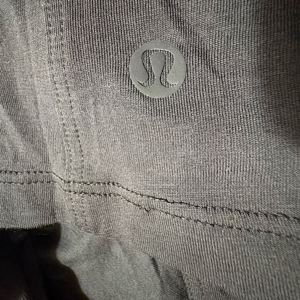 Lululemon All Yours Black Long Sleeve Crewneck Top size 4 Pima Cotton NWT - Picture 7 of 9